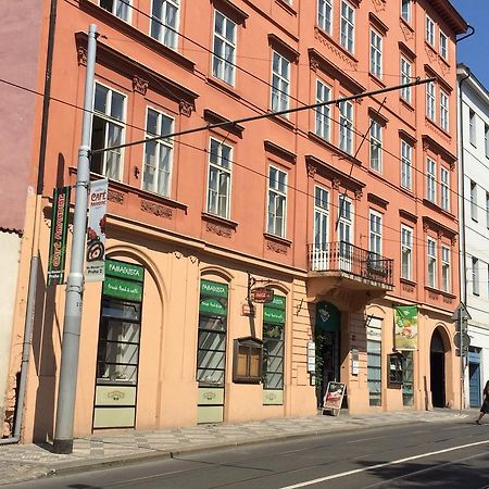 Charles Square Hostel Prága Kültér fotó