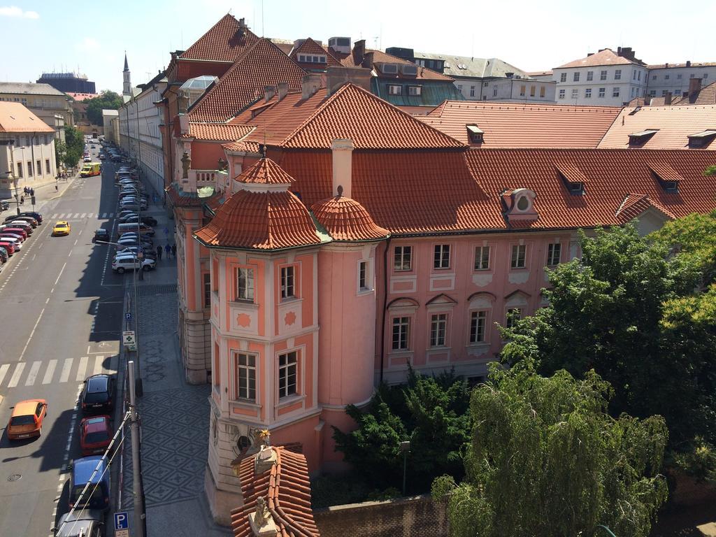 Charles Square Hostel Prága Kültér fotó