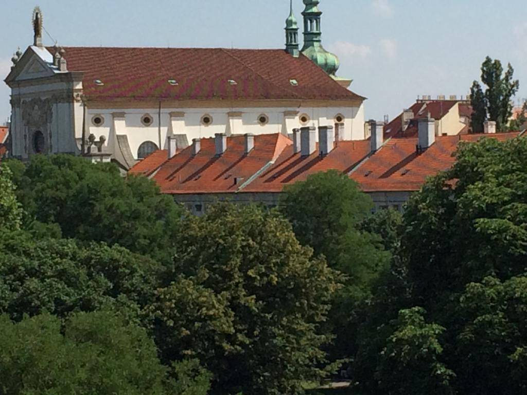 Charles Square Hostel Prága Kültér fotó
