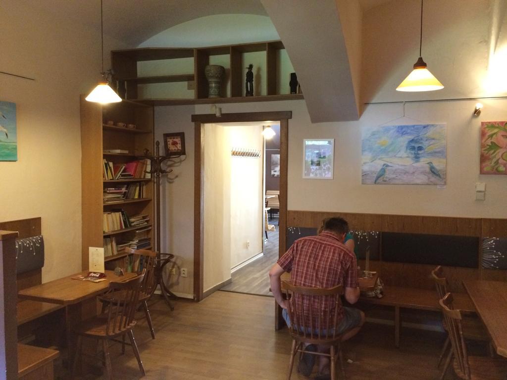 Charles Square Hostel Prága Kültér fotó